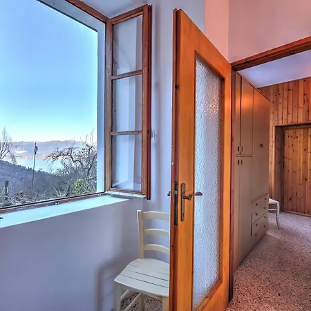 Il Vigneto Sul Vineyard View - Happy Villa Castelveccana